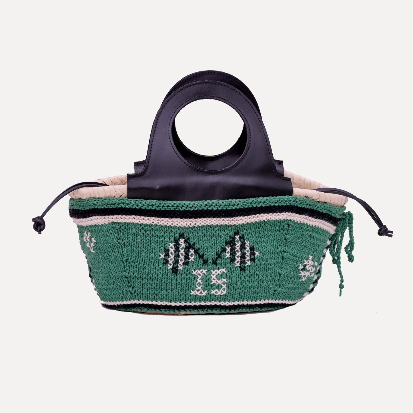 Caxinas - mini embroidered basket in green