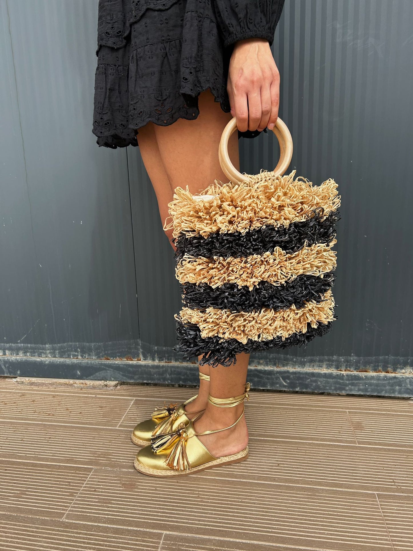 Baçal - two-tone natural raffia bag