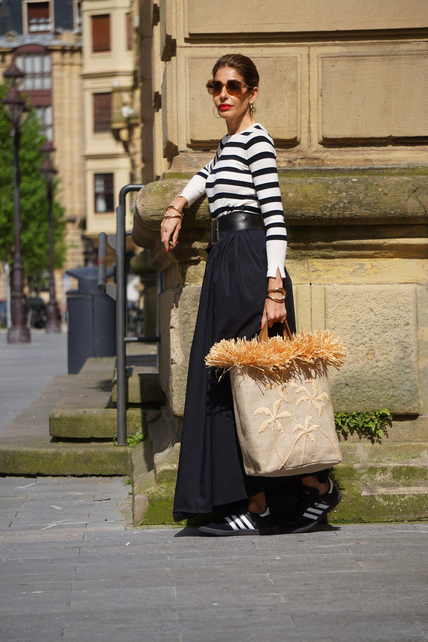 Larinho - jute bag with raffia hand embroidery