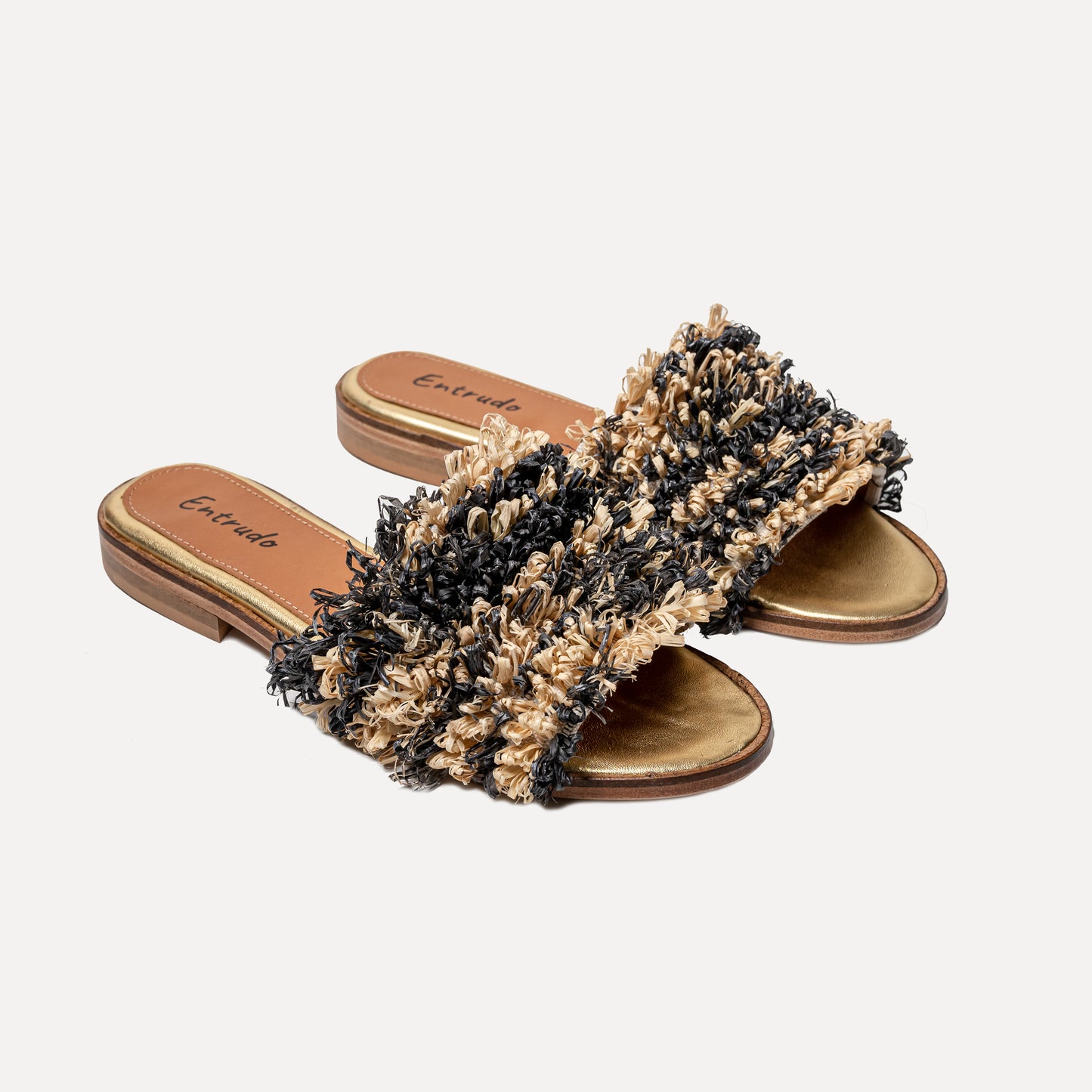 Baçal - two-tone raffia sliders in handmade weaving