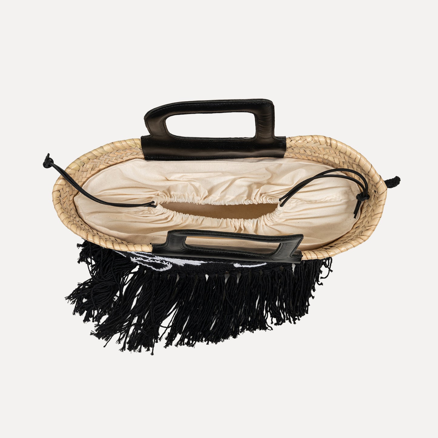 Viana - embroidered basket in black&white
