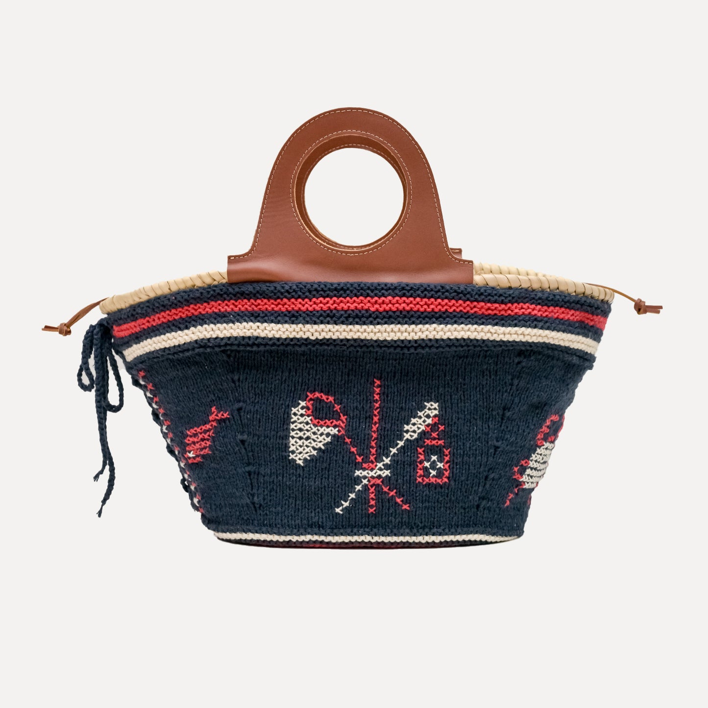 Póvoa - embroidered basket in navy