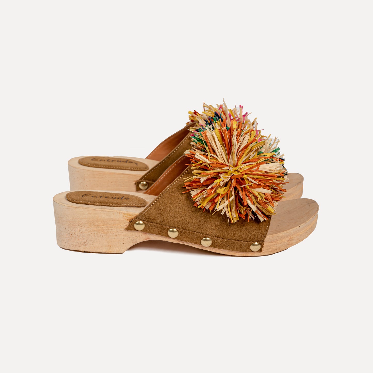 Lalim - Clogs with handmade raffia flowers