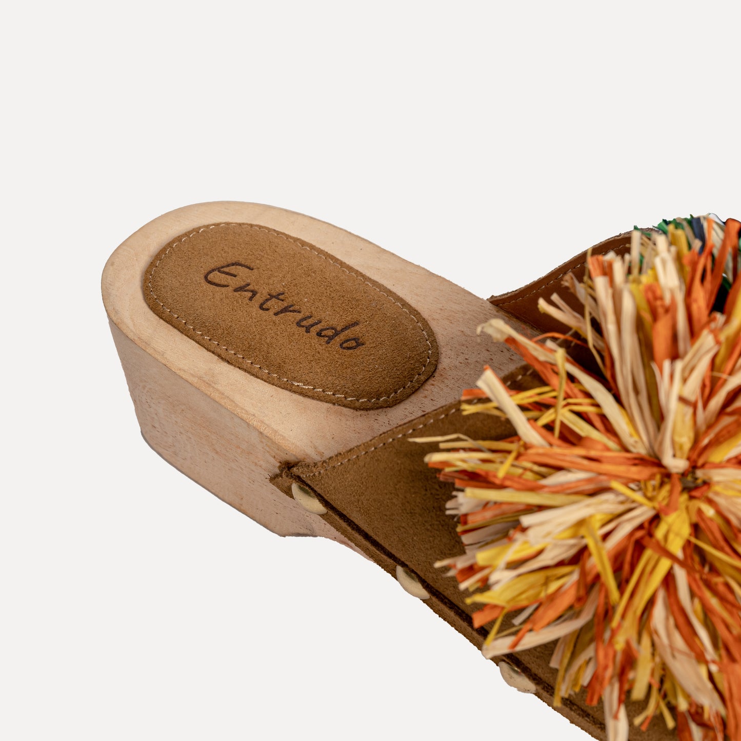 Lalim - Clogs with handmade raffia flowers