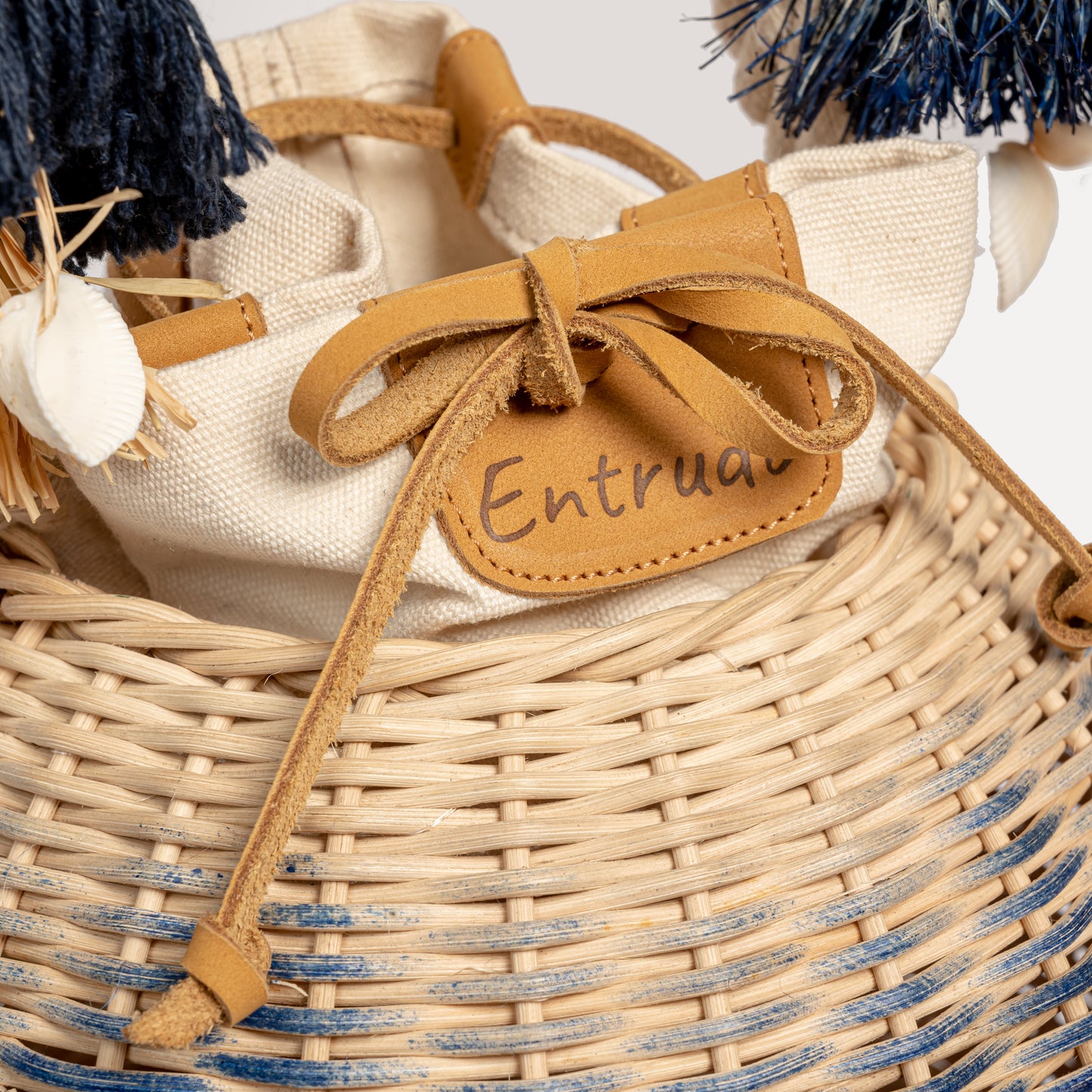Cimbres - hand-painted bamboo basket