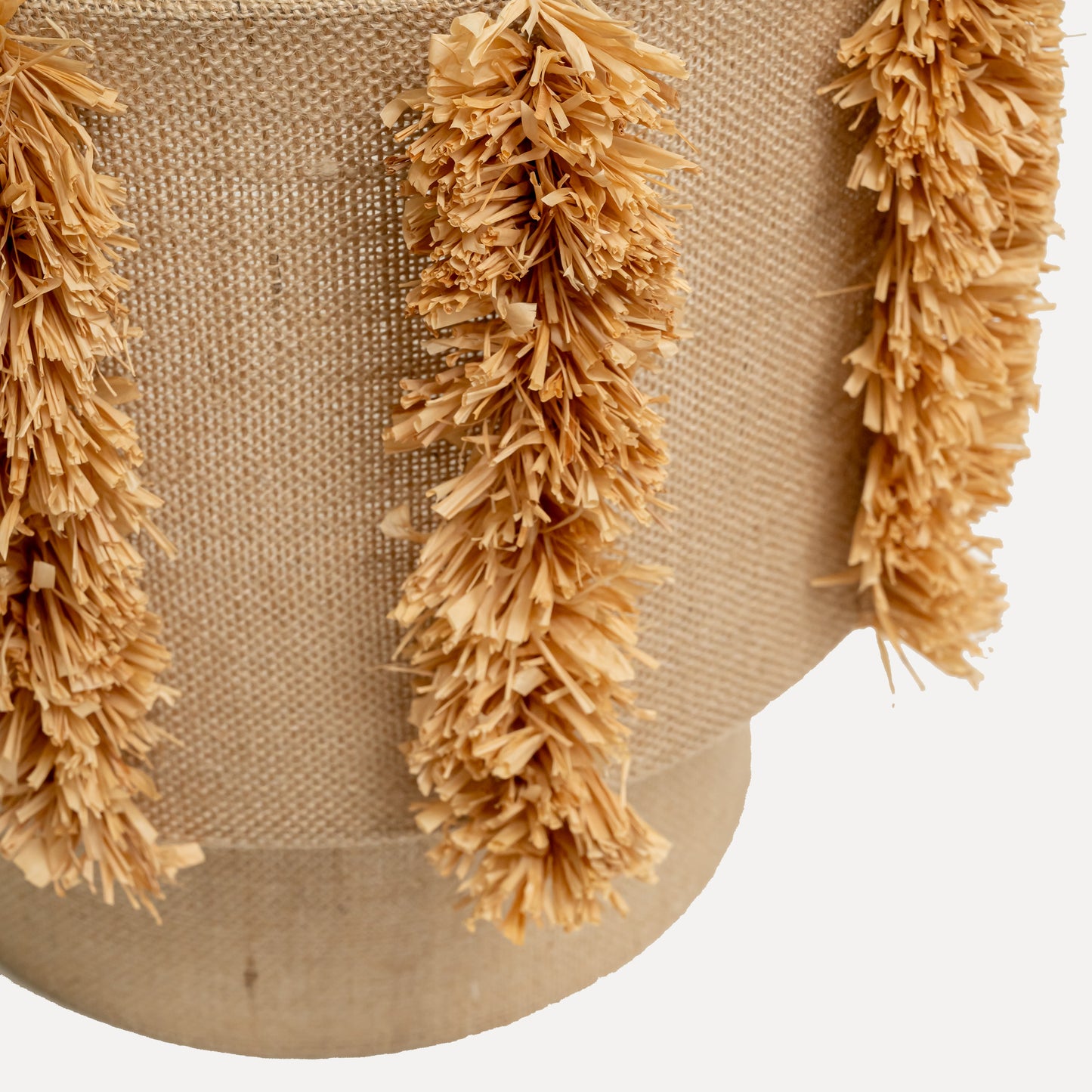 Larinho - jute wall lamp with natural raffia