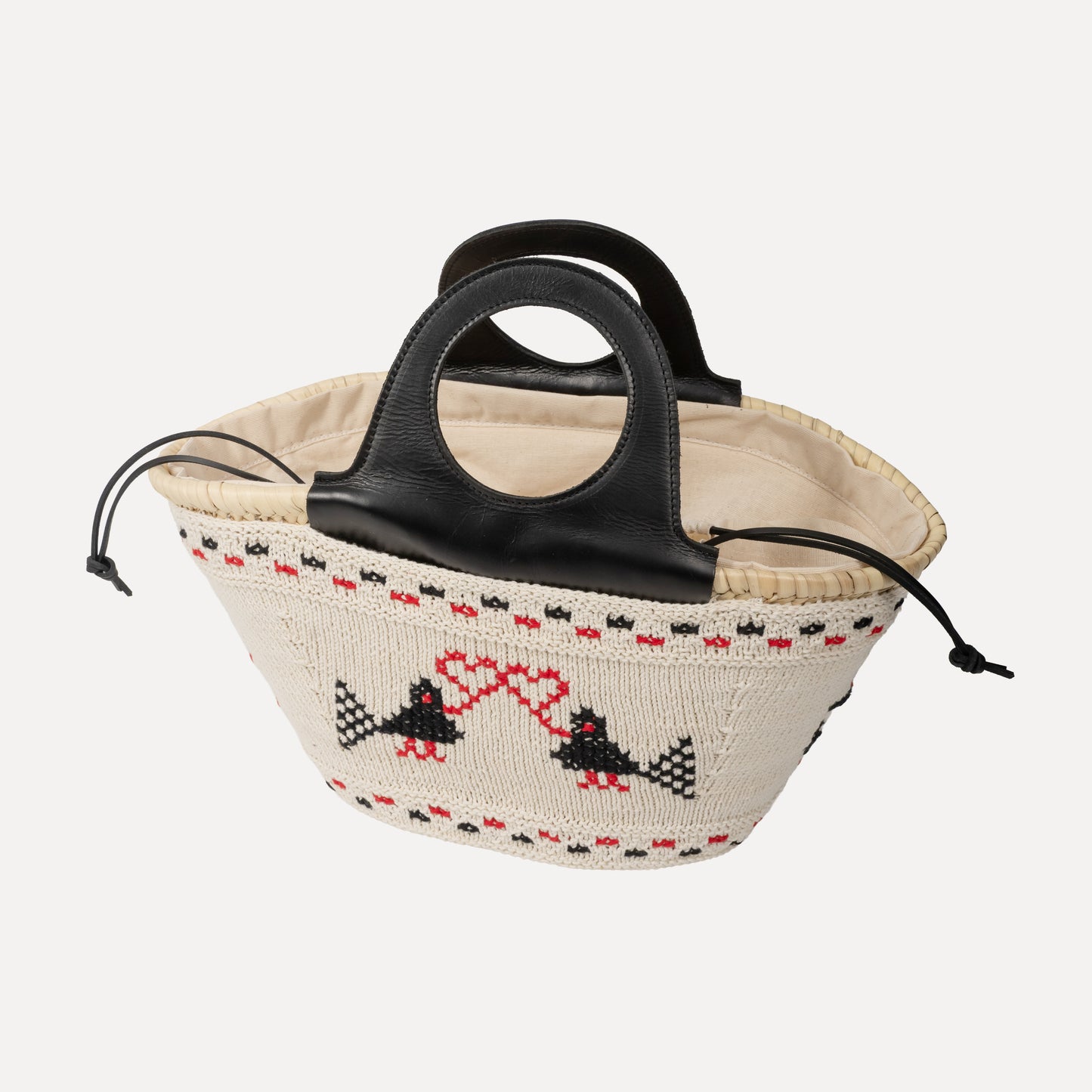 Navais - embroidered basket in cream