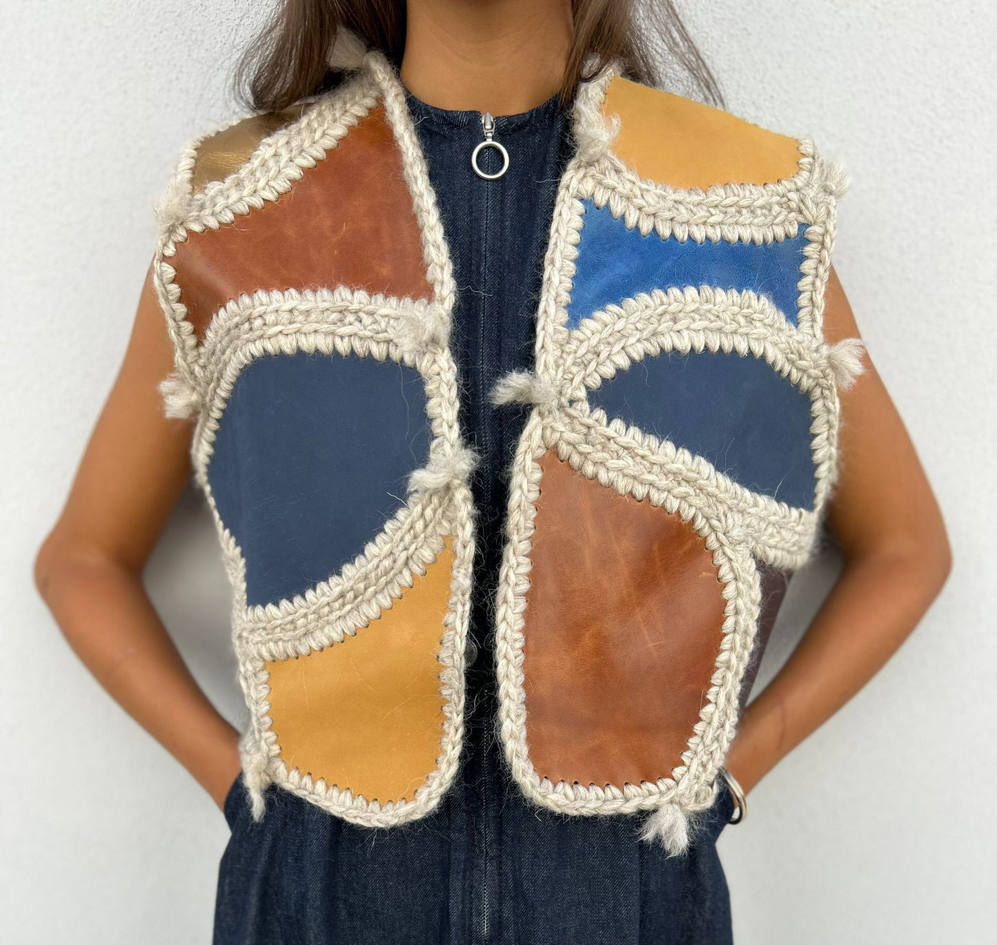 Paçó - patchwork leather vest with wool