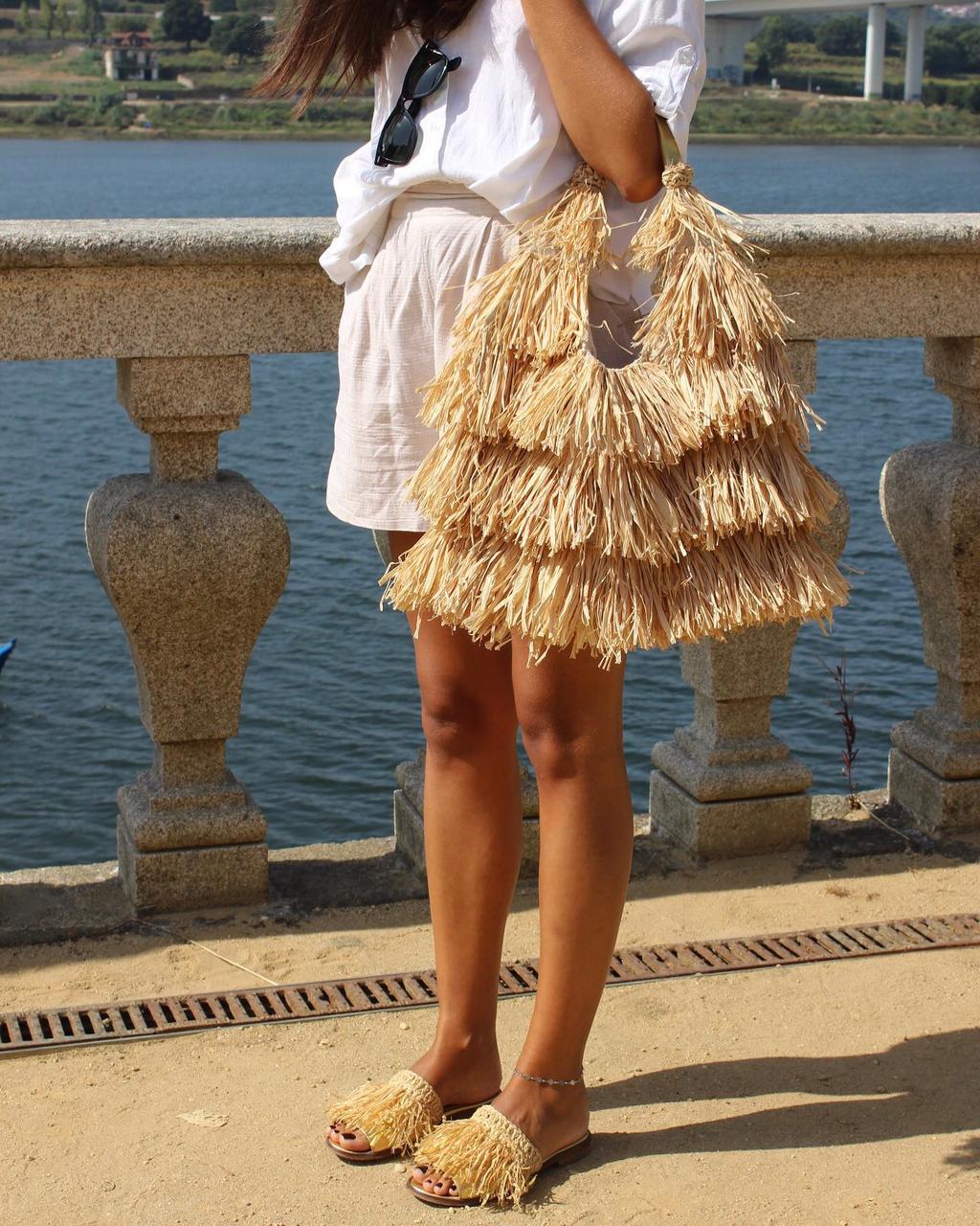 Cambres - raffia sliders in golden