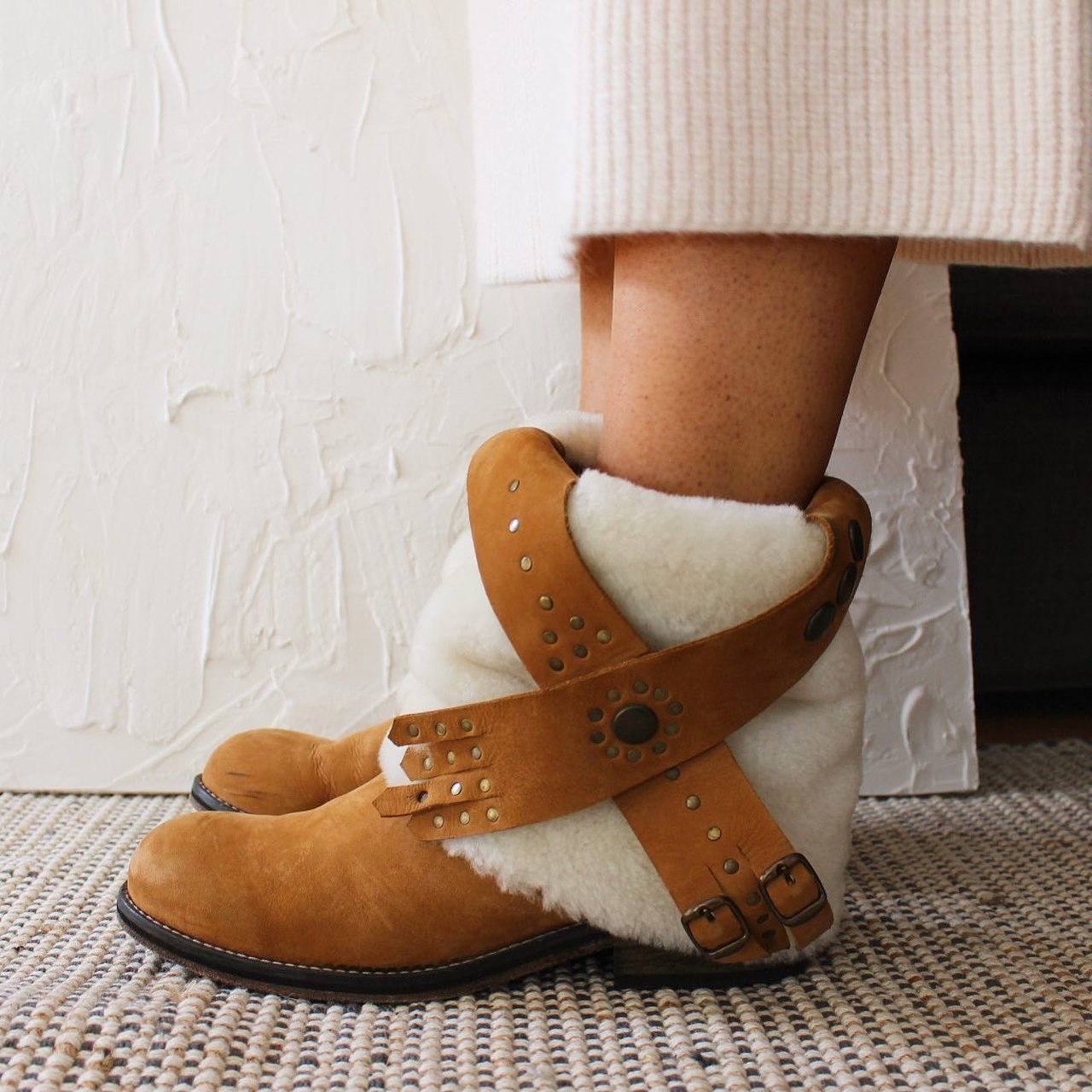 Bornes - boots with faux fur and studs