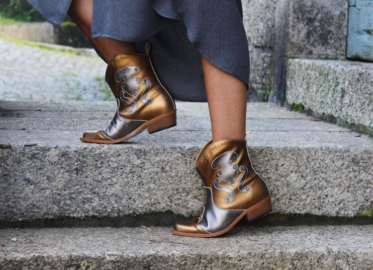 Talhas - cowboy boots in gold and silver