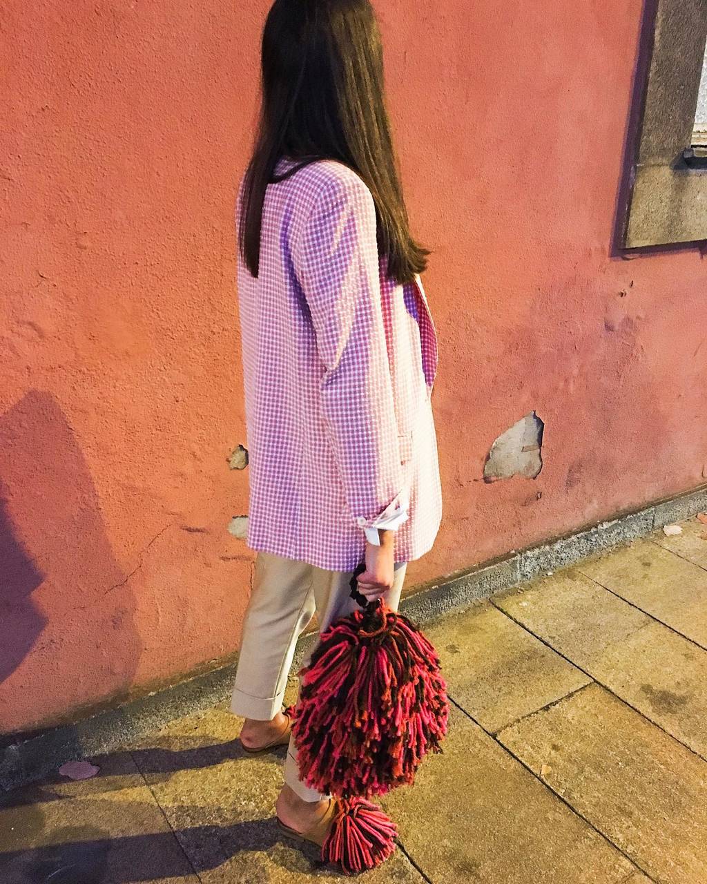 Burgas - mules with handmade wool fringes in pink
