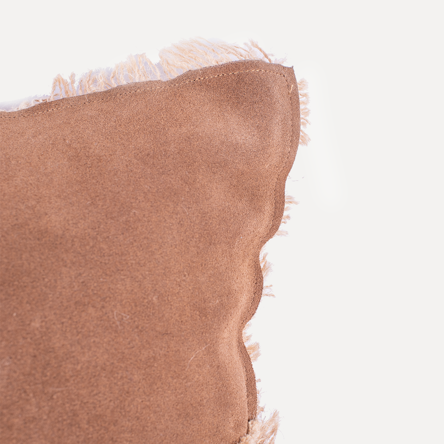 Varge - cushion with leather and jute