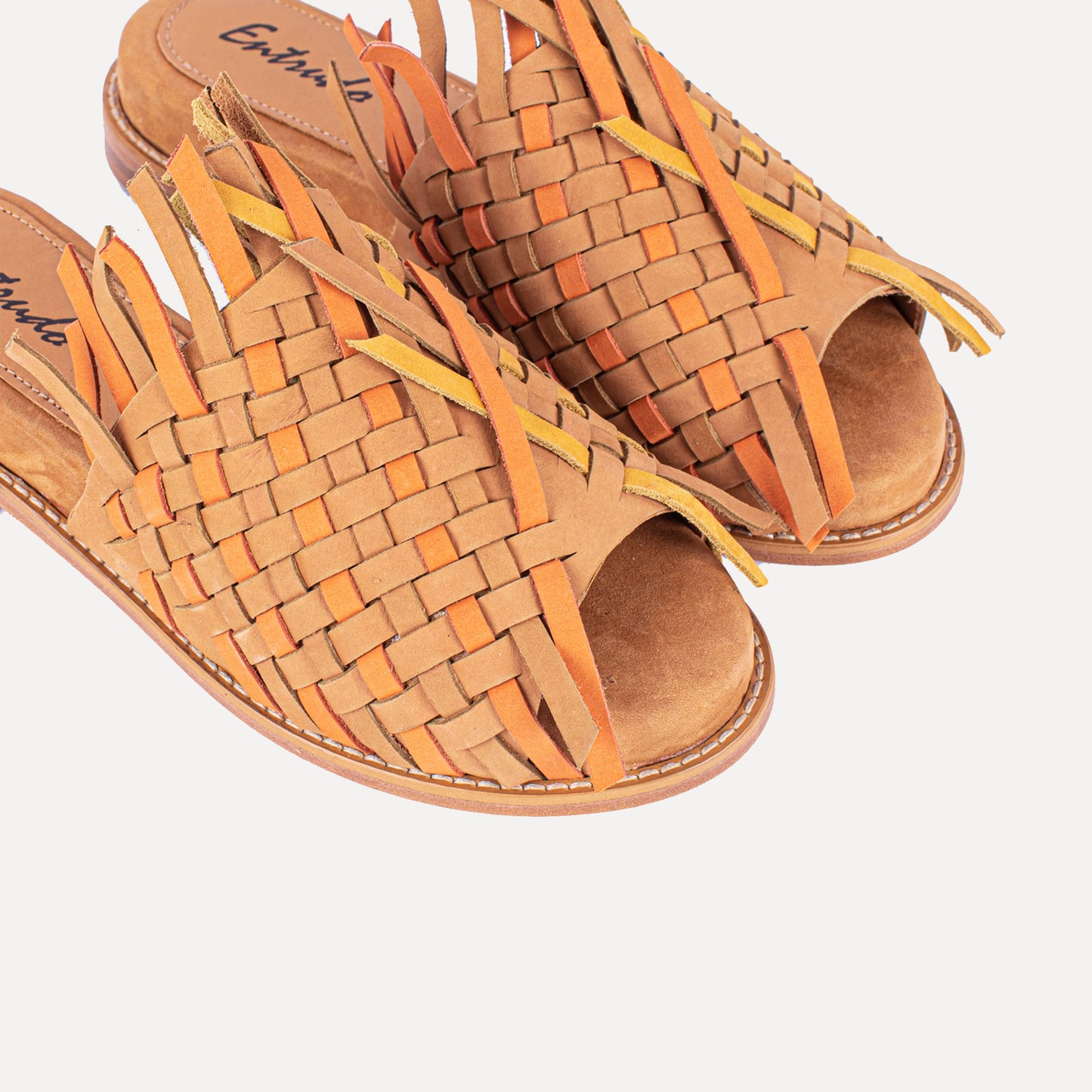 Sande - braided leather sliders