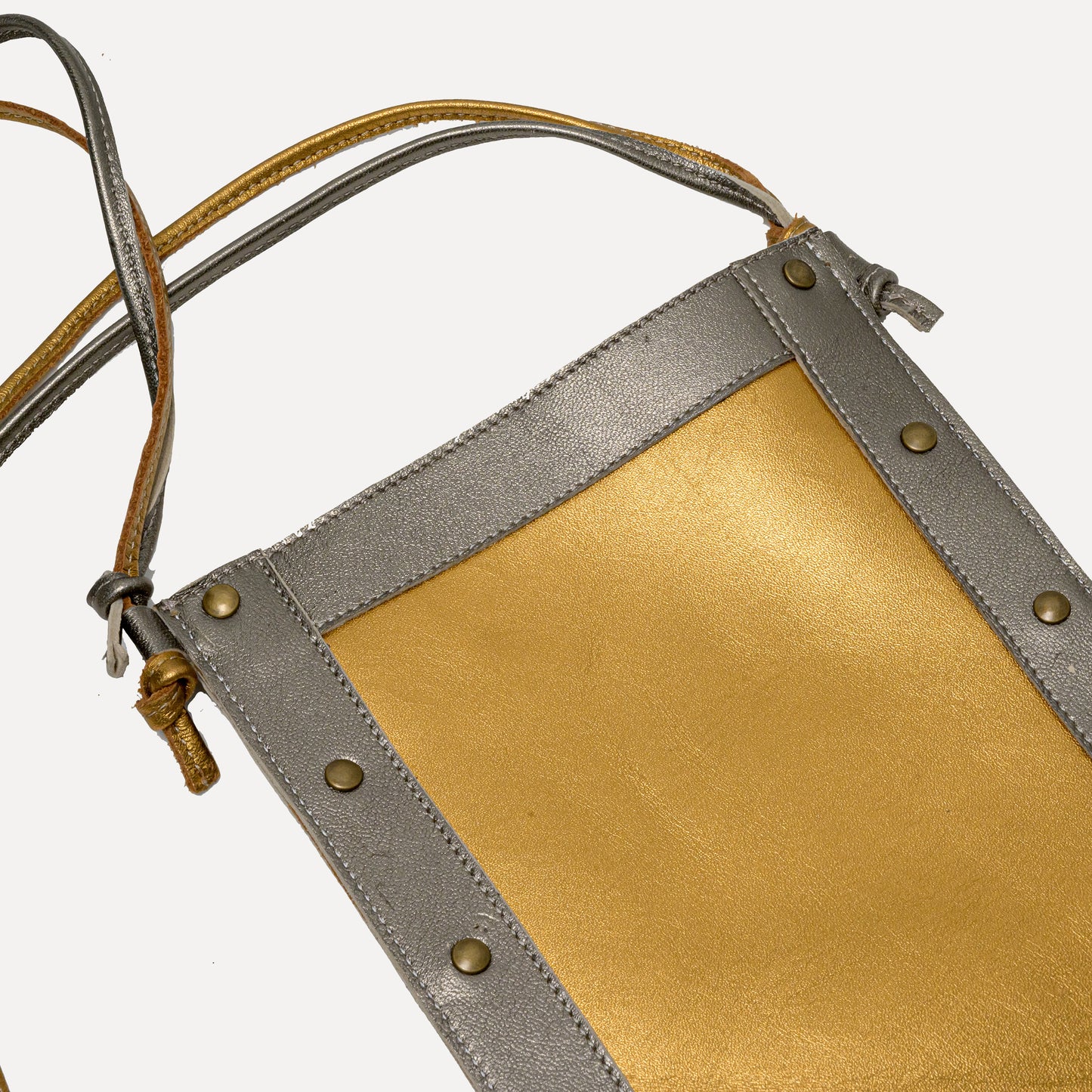 Talhas - cross body and belt bag in gold and silver