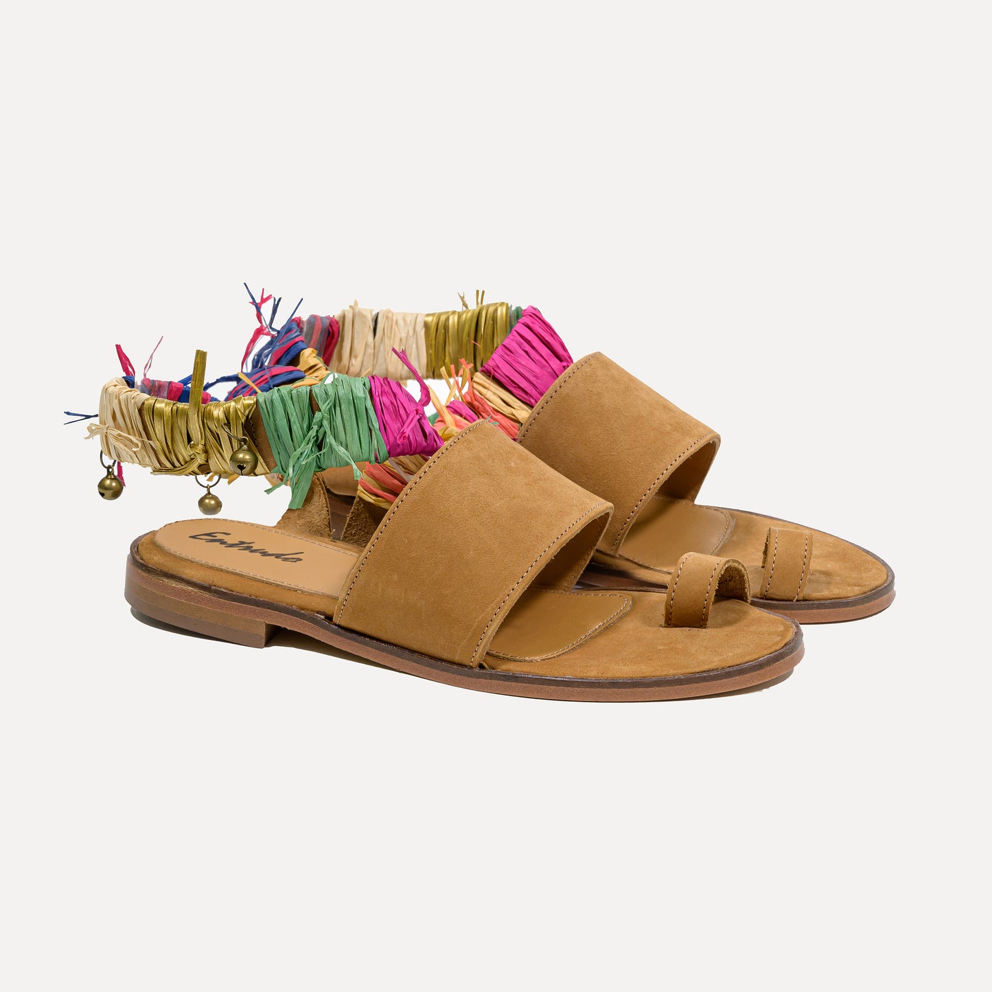 Salsas - sandals with raffia strap with little rattles