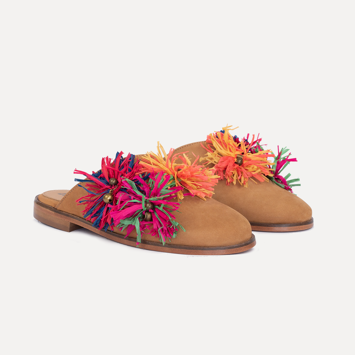 Lalim - mules with handmade raffia flowers