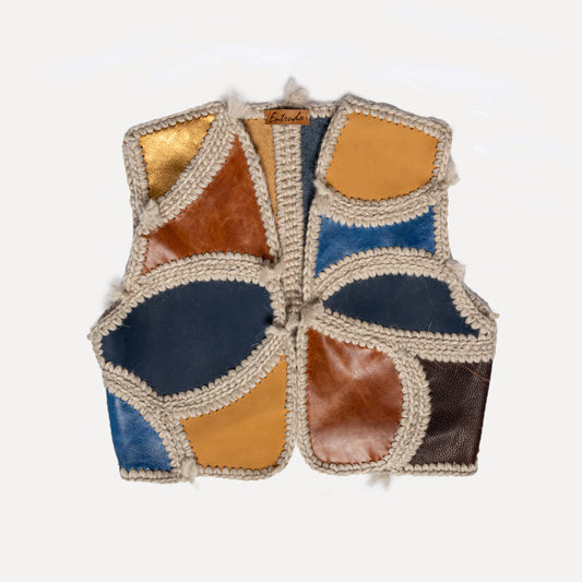 Paçó - patchwork leather vest with wool