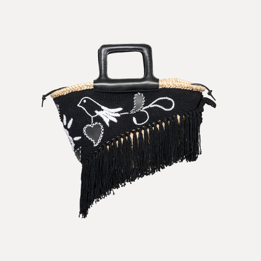 Viana - embroidered basket in black&white