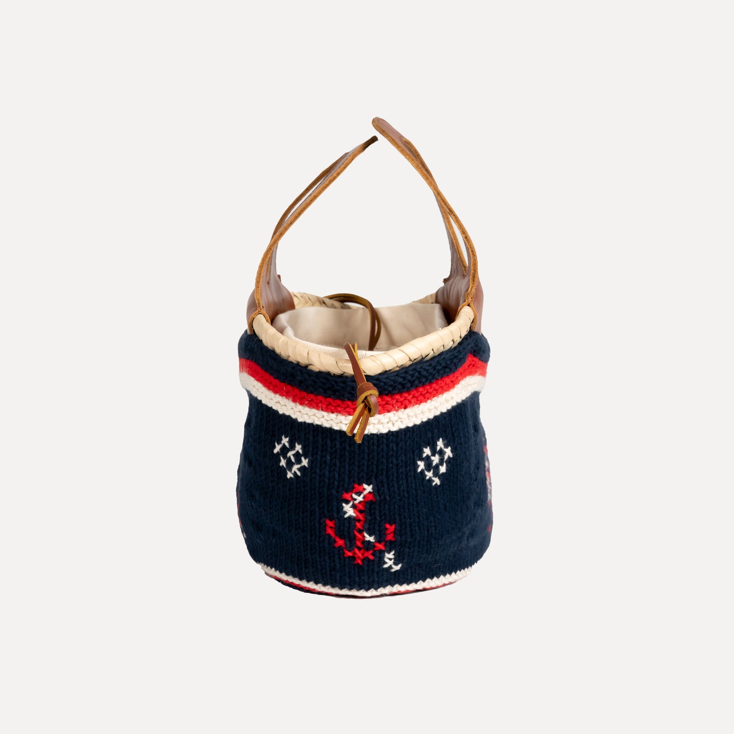 Caxinas - mini embroidered basket in navy