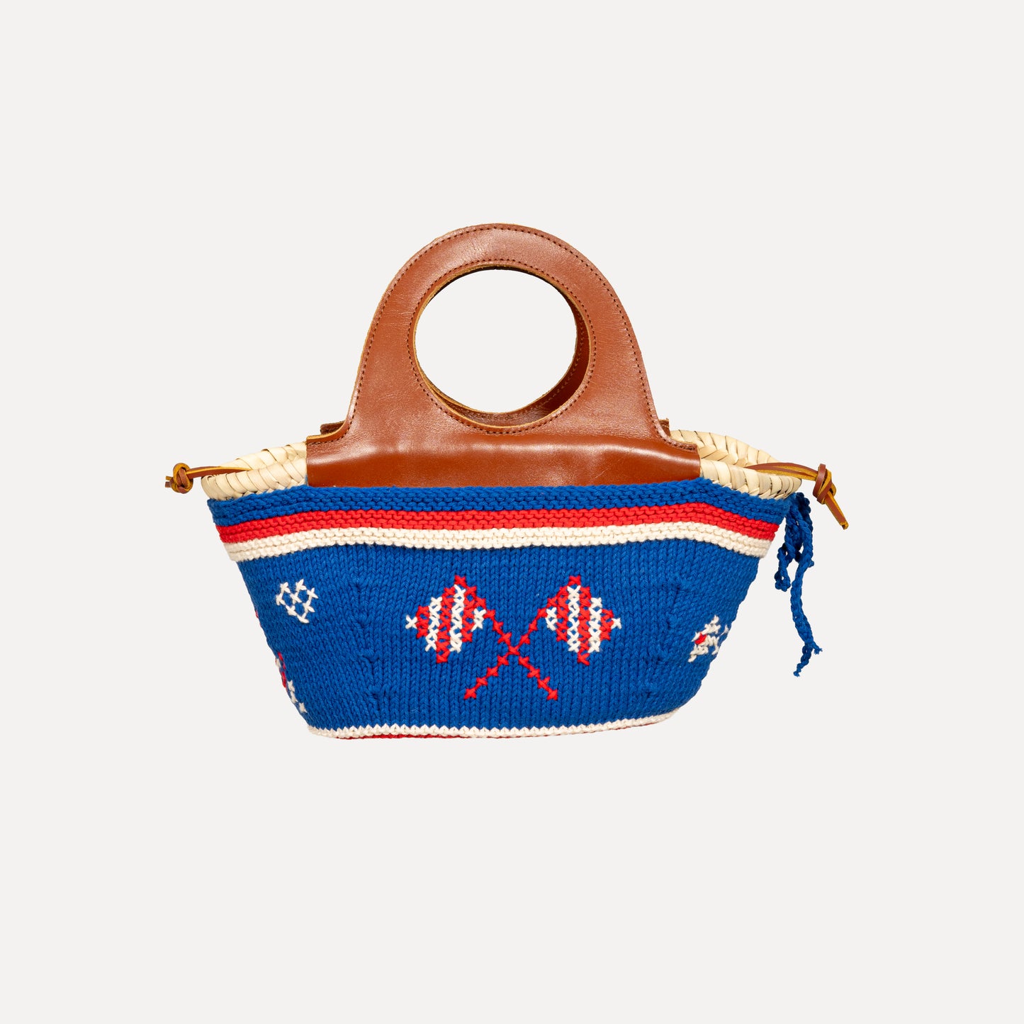 Caxinas - mini embroidered basket in electric blue