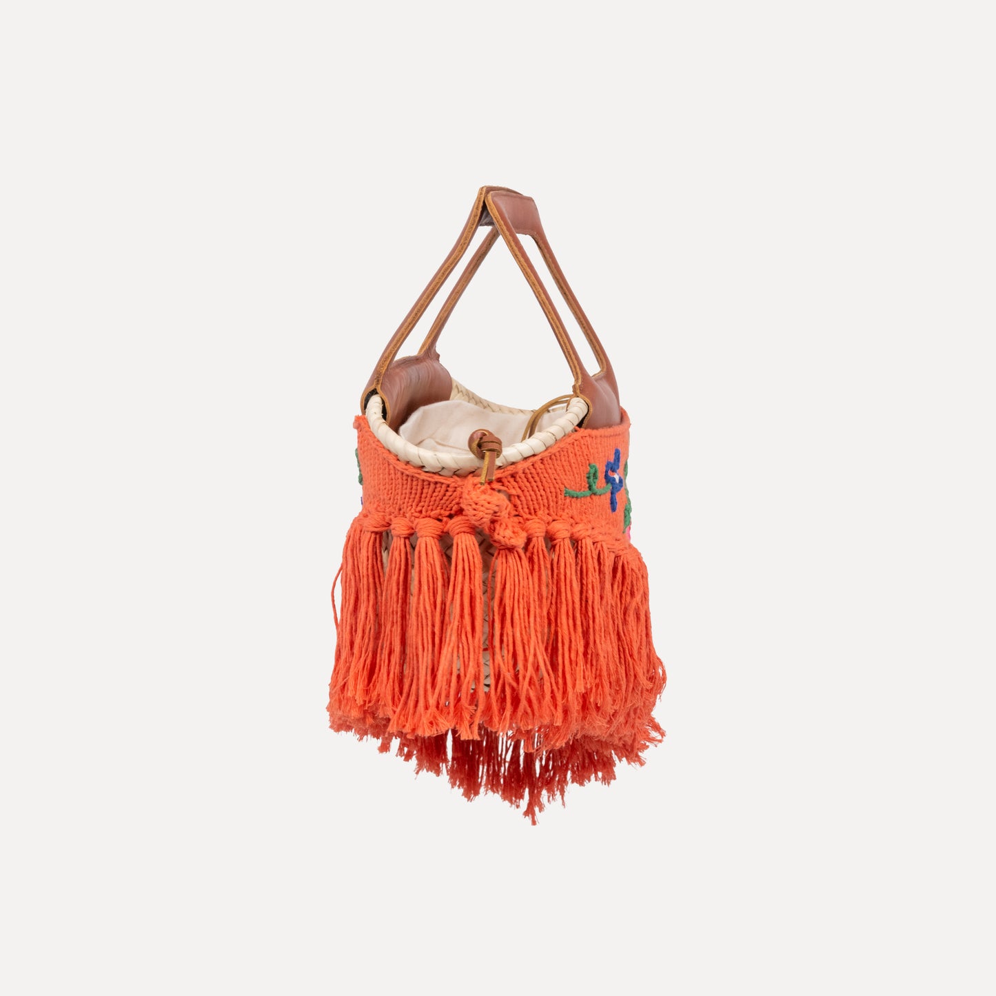 Minho - embroidered basket in orange