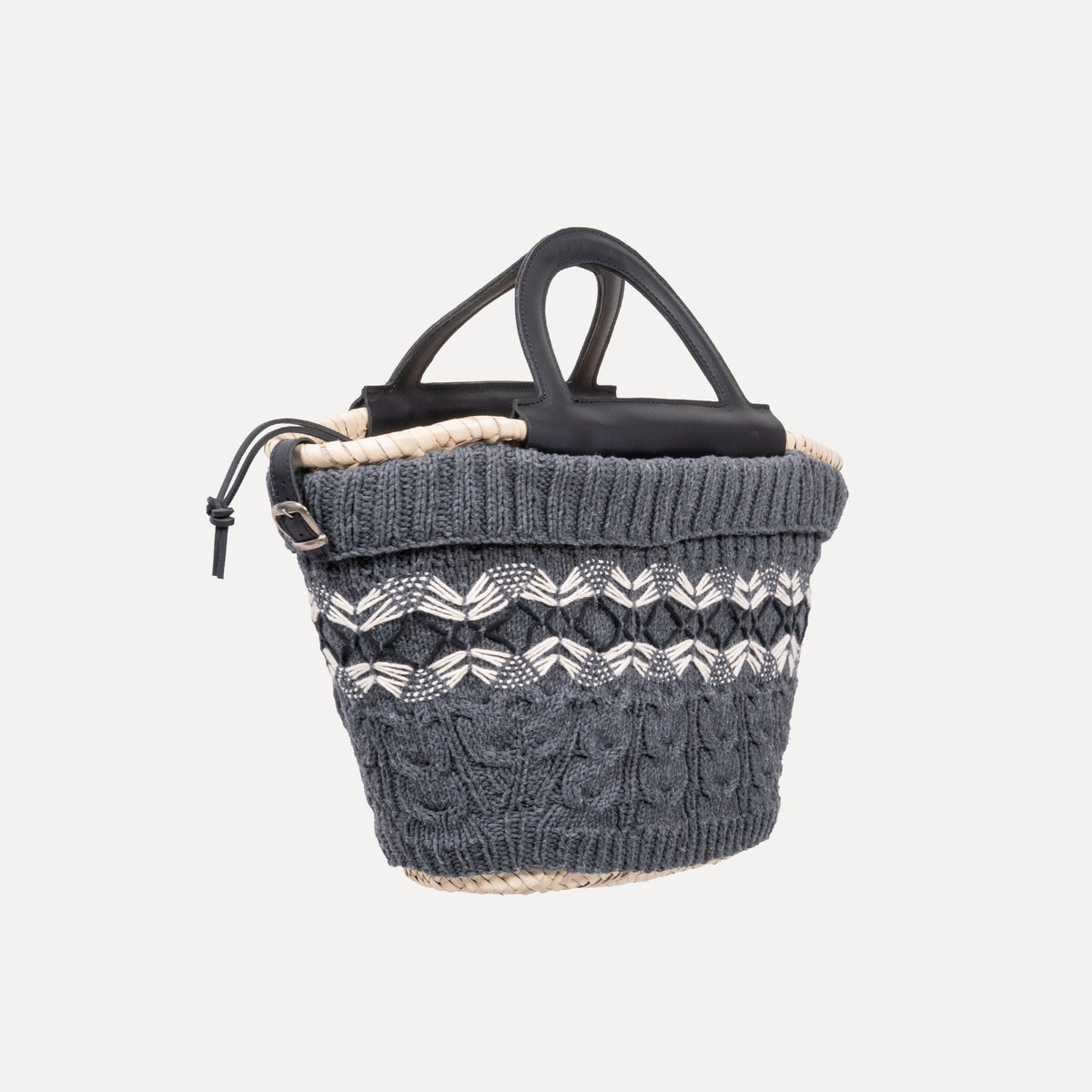Bornes - handknitted basket in dark grey