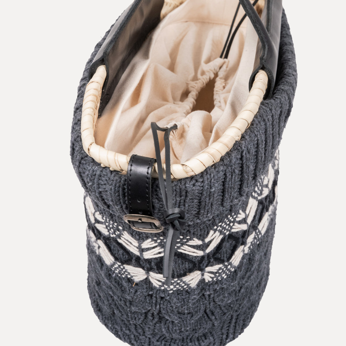Bornes - handknitted basket in dark grey