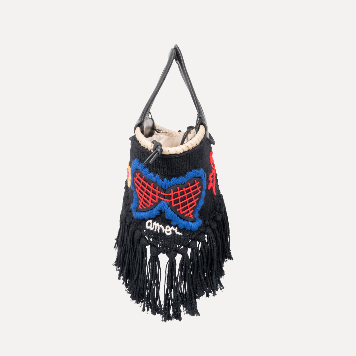 Minho - embroidered basket in black