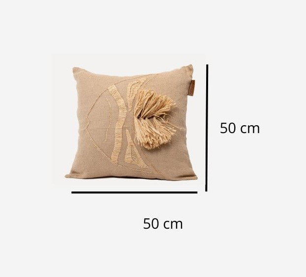 Larinho - jute cushion embroidered with natural raffia