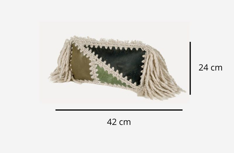 Paçó - leather patchwork clutch with wool