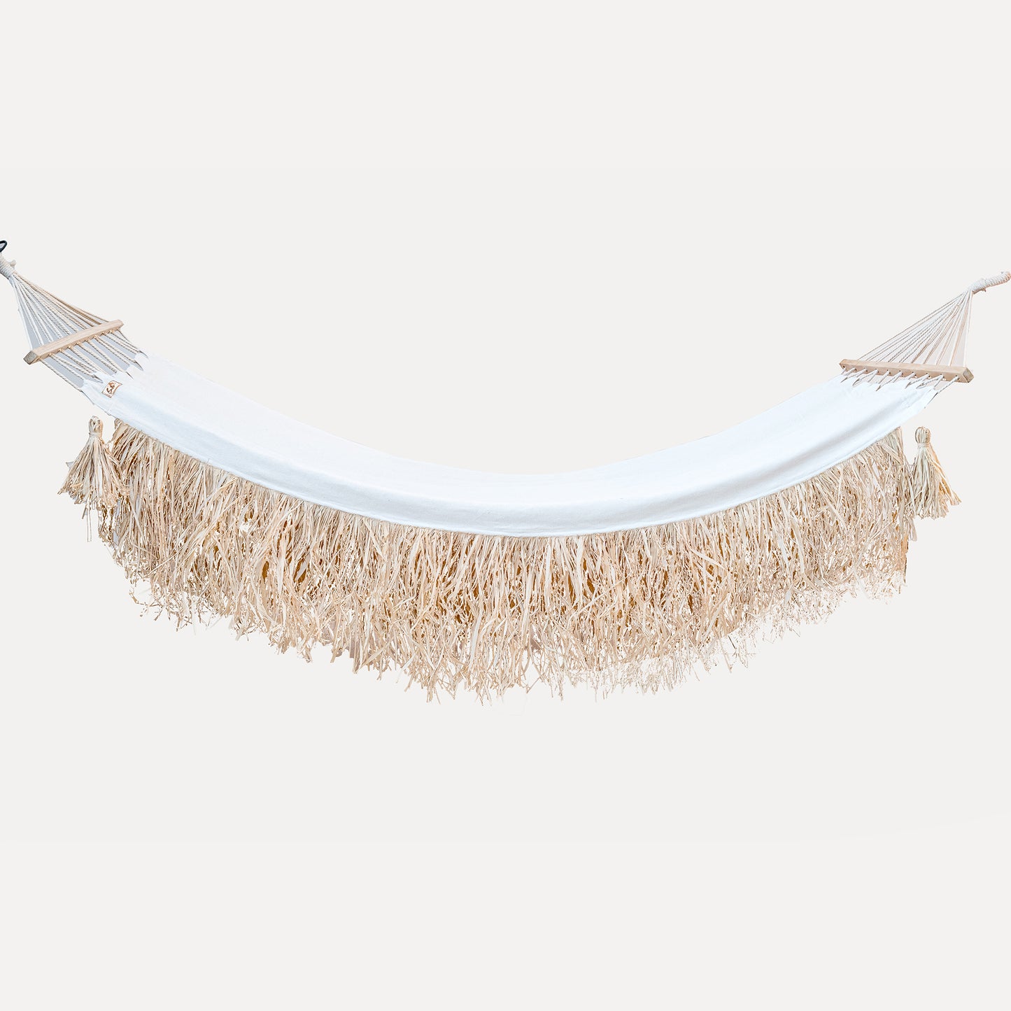 Cambres - garden hammock with handmade raffia fringes and tassels